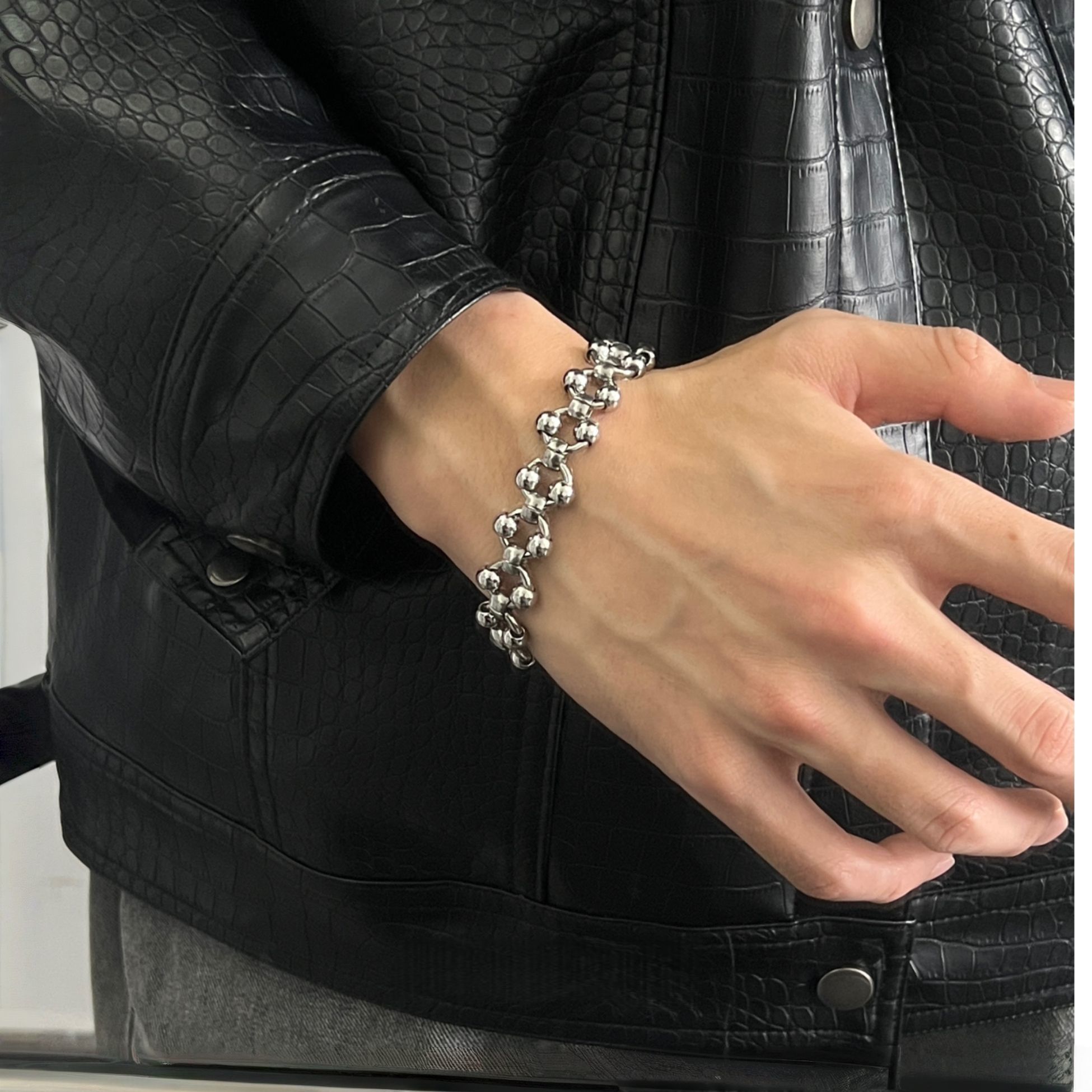 Streetwear Brand Jewelry - Ağır Punk Oyuk Çelik Boncuklu Bileklik