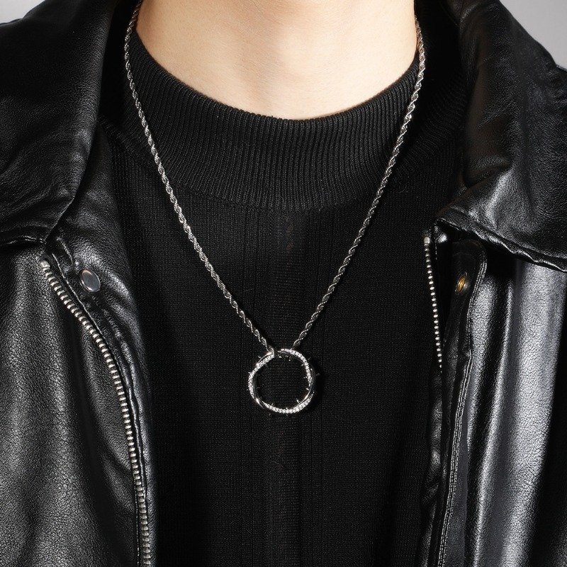 Retro Dikenli Taç Kolye Kolye  - Streetwear Brand Accessories incelemesi ve fiyatı